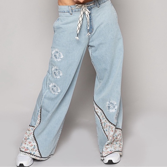 POL Denim - POL Floral Patchwork Embroidered Drawstring Jeans